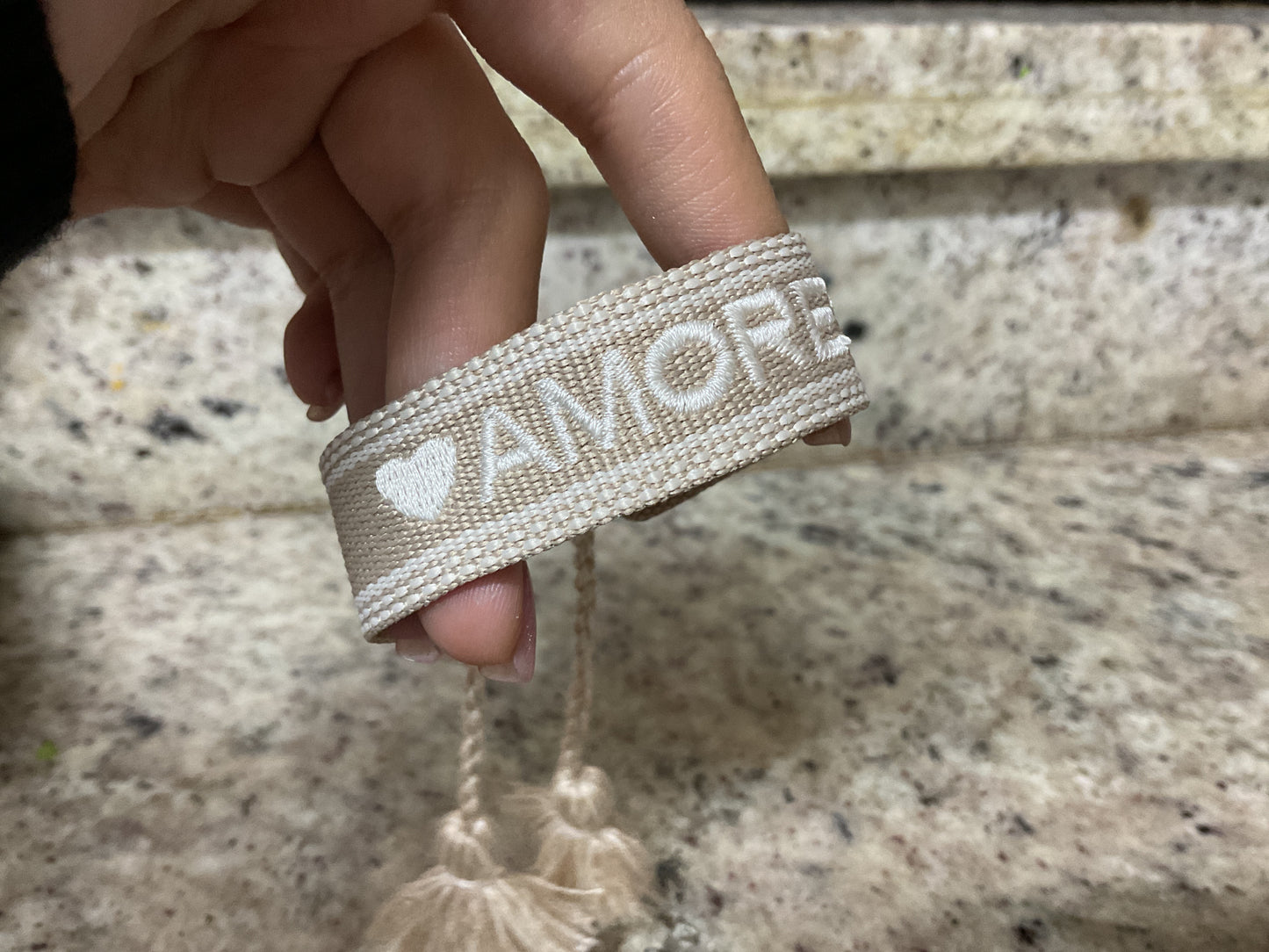 Brazalete tejido