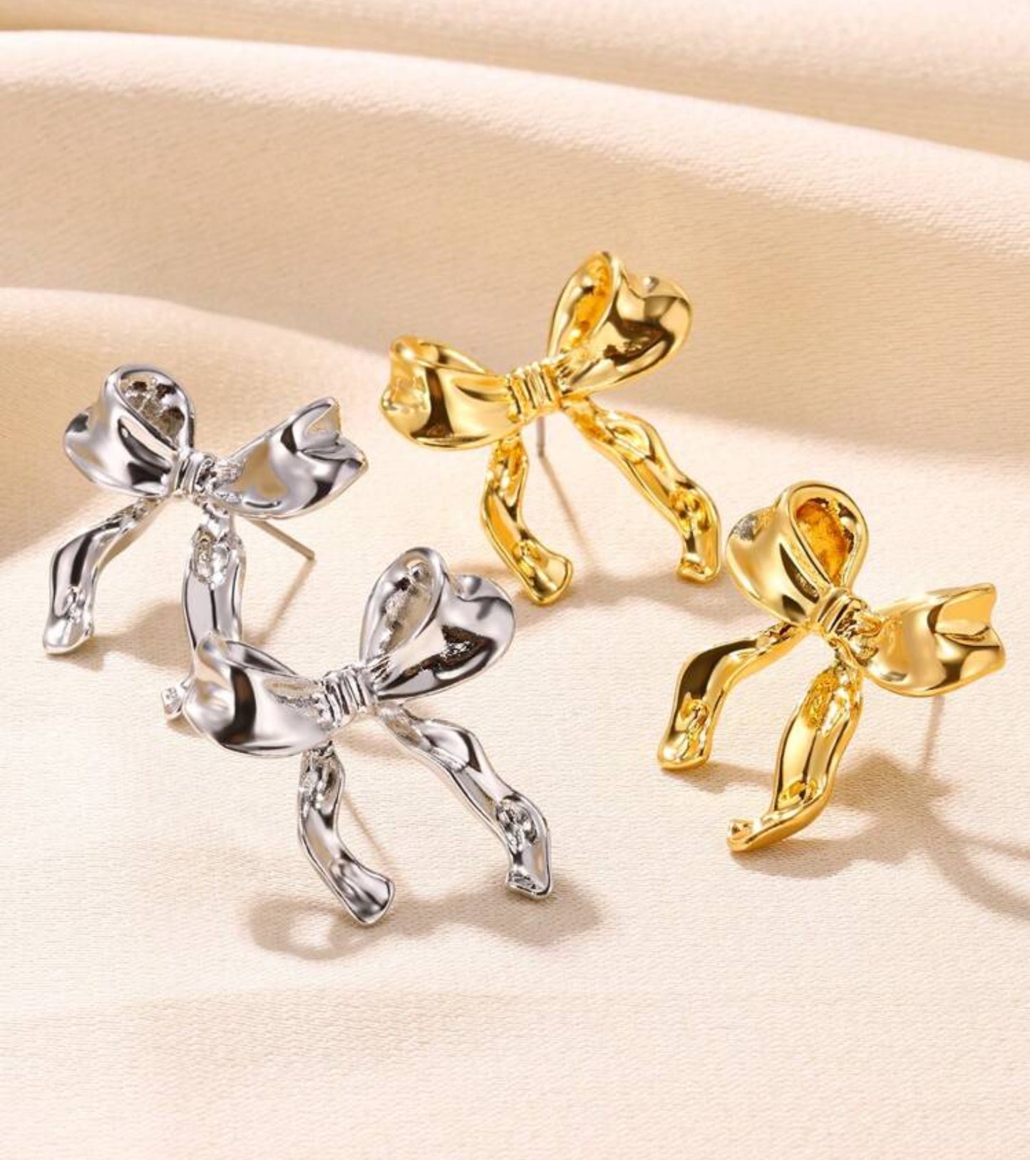 Zarcillos gold & silver